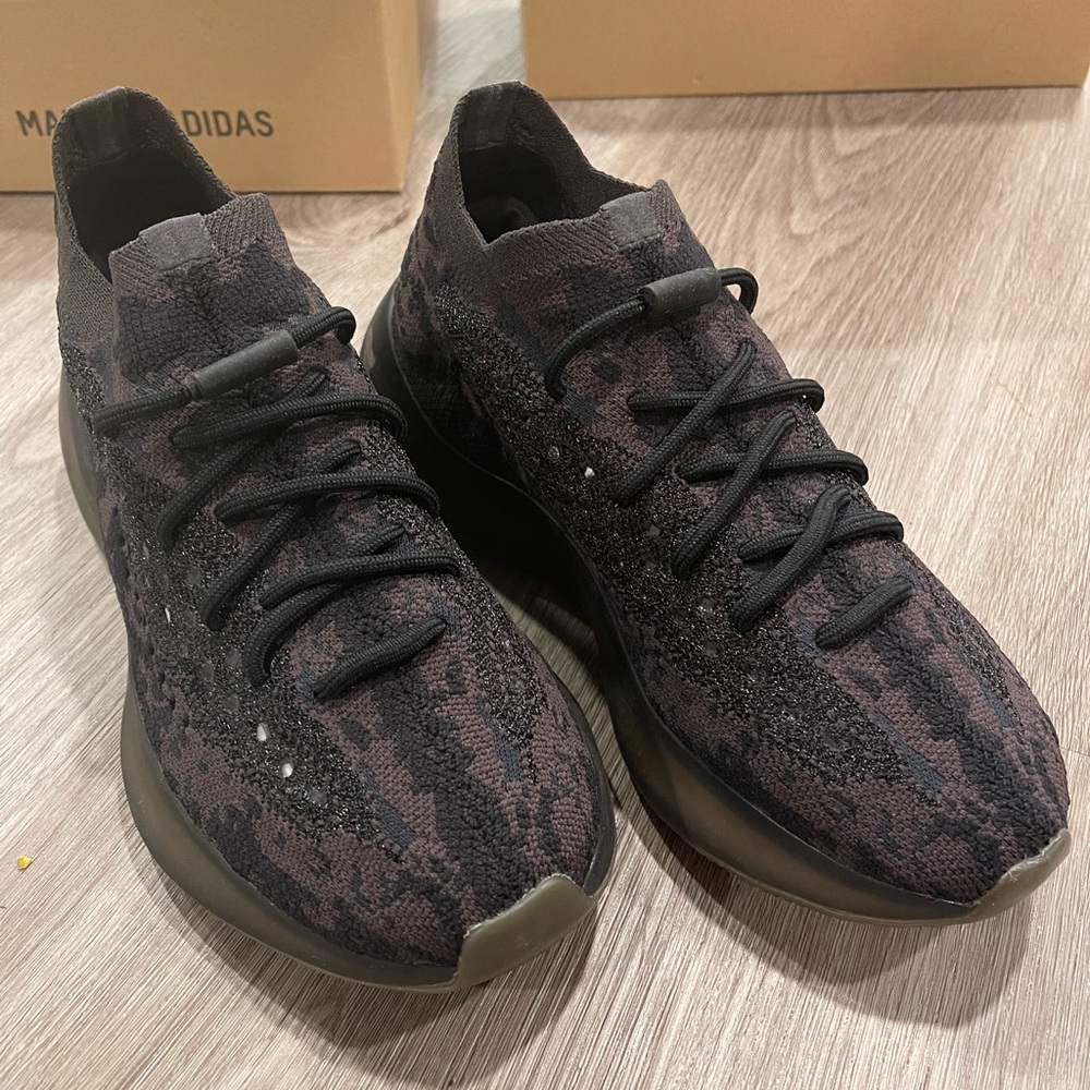 Yeezy Boost 380 ONYX